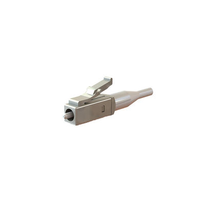 Conector de fibra óptica tipo LC para terminais de telecomunicações e centros de dados