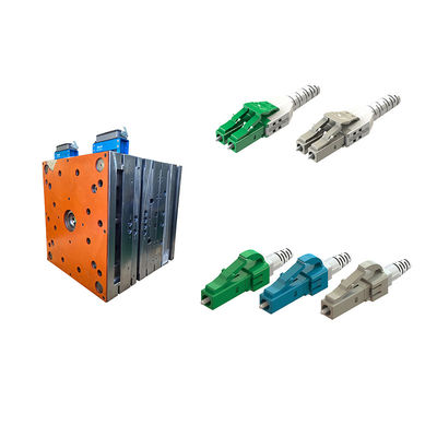 Bom preço Conectores de moldagem por injeção de plástico PEI personalizáveis Excelente resistência à corrosão e 0,002 mm de tolerância on-line